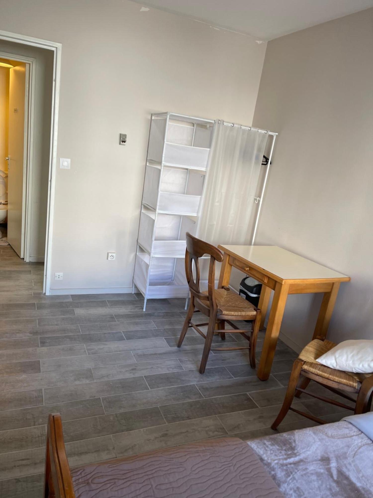 Apartment 3 Pieces Pour 1 A 5 Voyageurs Rillieux-la-Pape